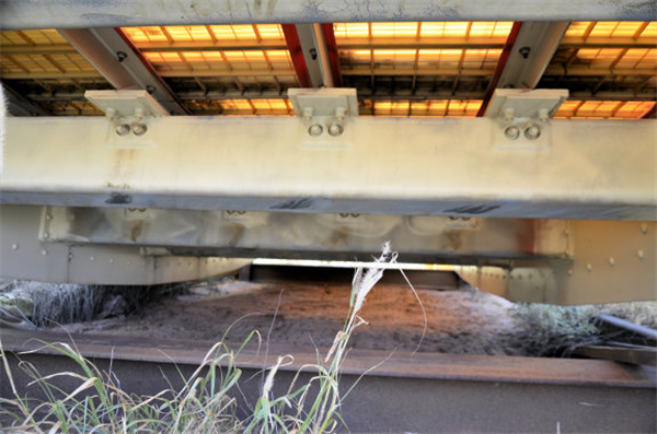 2 Units - Unused Metso 3m X 8.5m (10' X 28') Banana Screen)